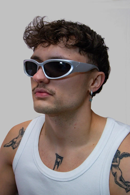 Silbrige Techno Rave Brille für Rave Outfits in der Schweiz mit dünnem rahmen