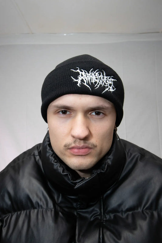 Techno Beanie: Schwarze Rave Wintermütze